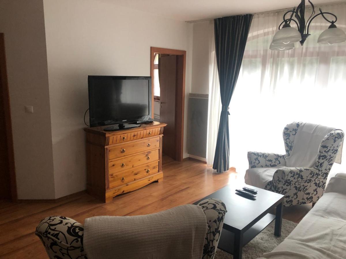 Appartamento Apartman KARIN, Tále, Chopok - Juh Bystrá Esterno foto