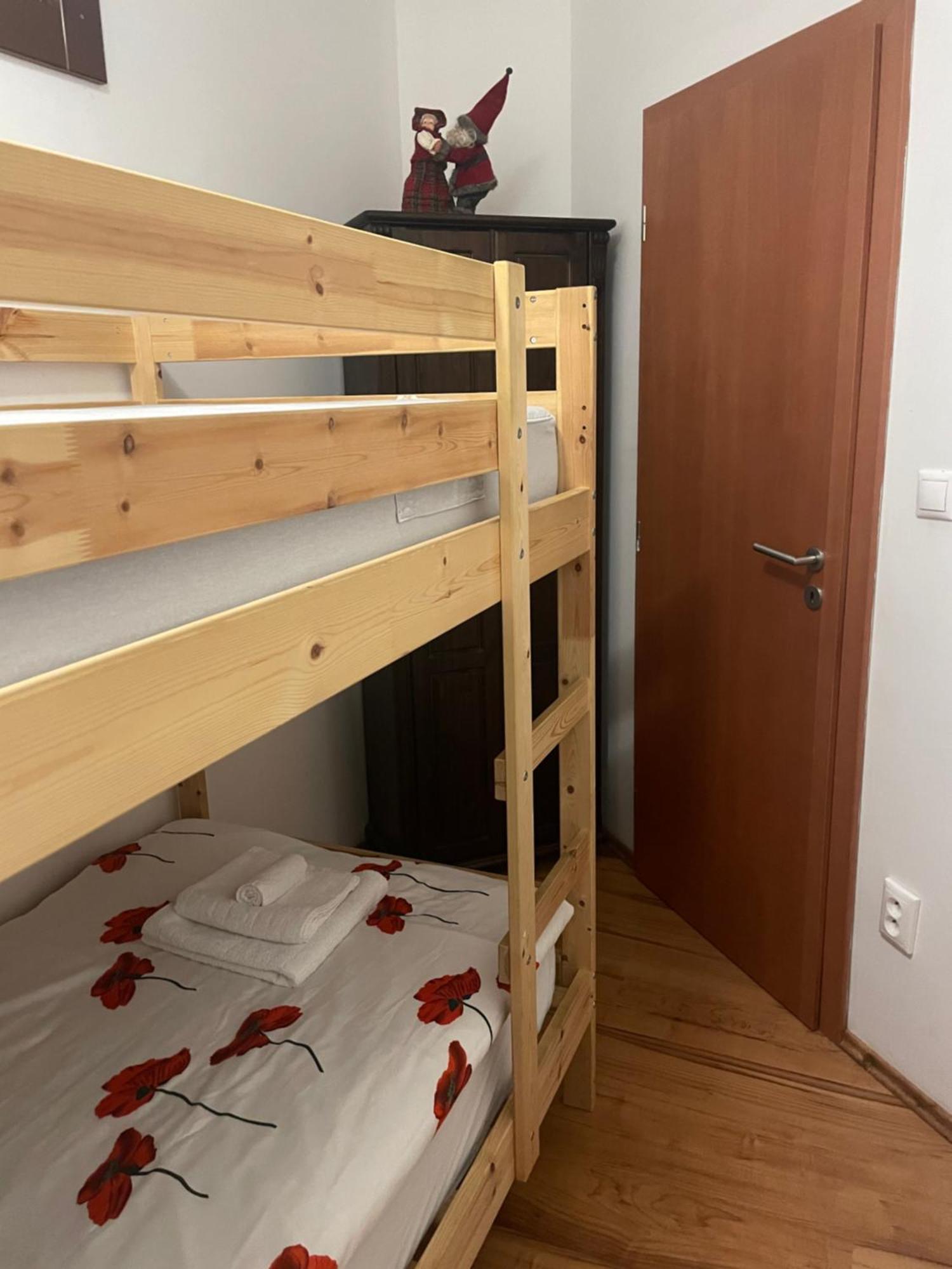 Appartamento Apartman KARIN, Tále, Chopok - Juh Bystrá Esterno foto